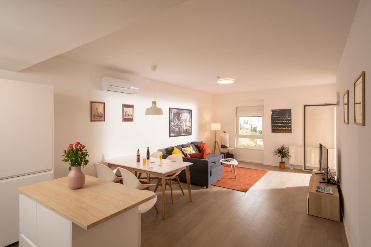Mannequin: Sea View, Private Parking In The Garage Apartment ริเยกา ภายนอก รูปภาพ