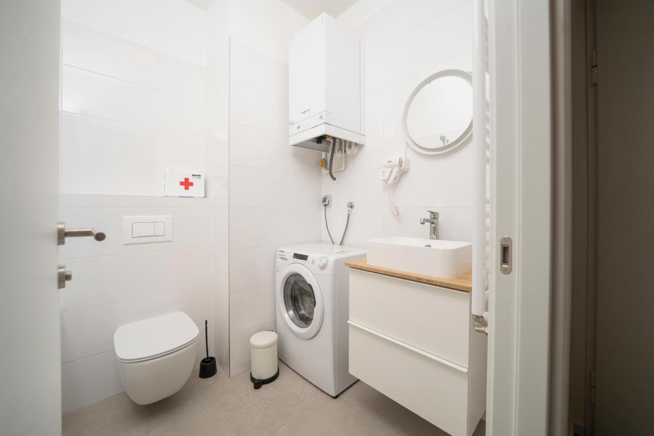 Mannequin: Sea View, Private Parking In The Garage Apartment ริเยกา ภายนอก รูปภาพ